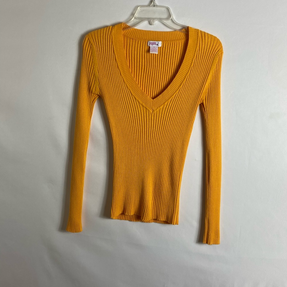 Mad Rag sweater - Picture 2 of 7
